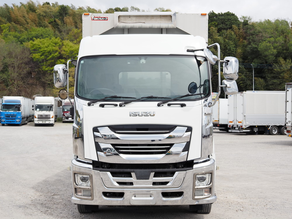いすゞ ギガ ウイング車 大型 2PG-CYJ77CA 年式 H30[写真03]