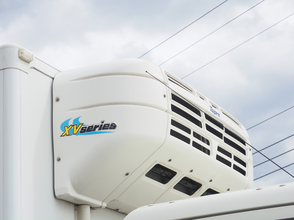 日野 レンジャープロ 冷凍バン 中型 TKG-FC7JKAG 年式 H27[写真07]