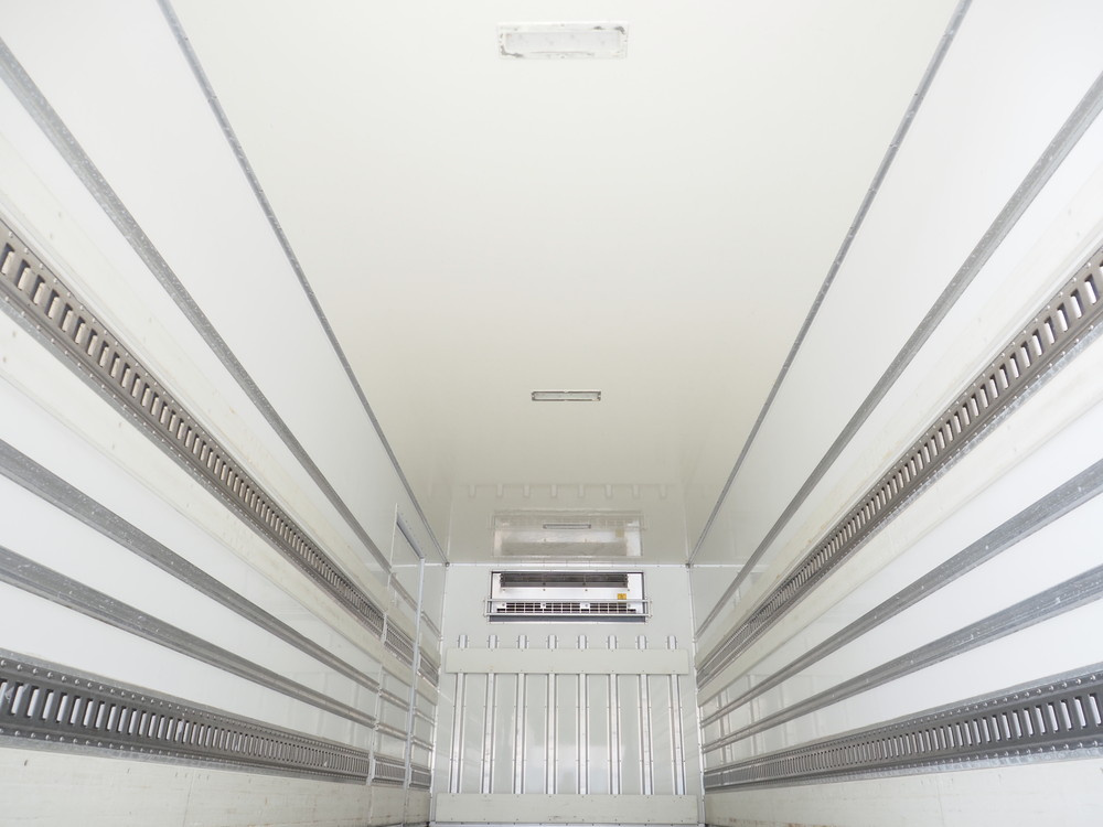 日野 レンジャープロ 冷凍バン 中型 TKG-FC7JKAG 年式 H27[写真17]