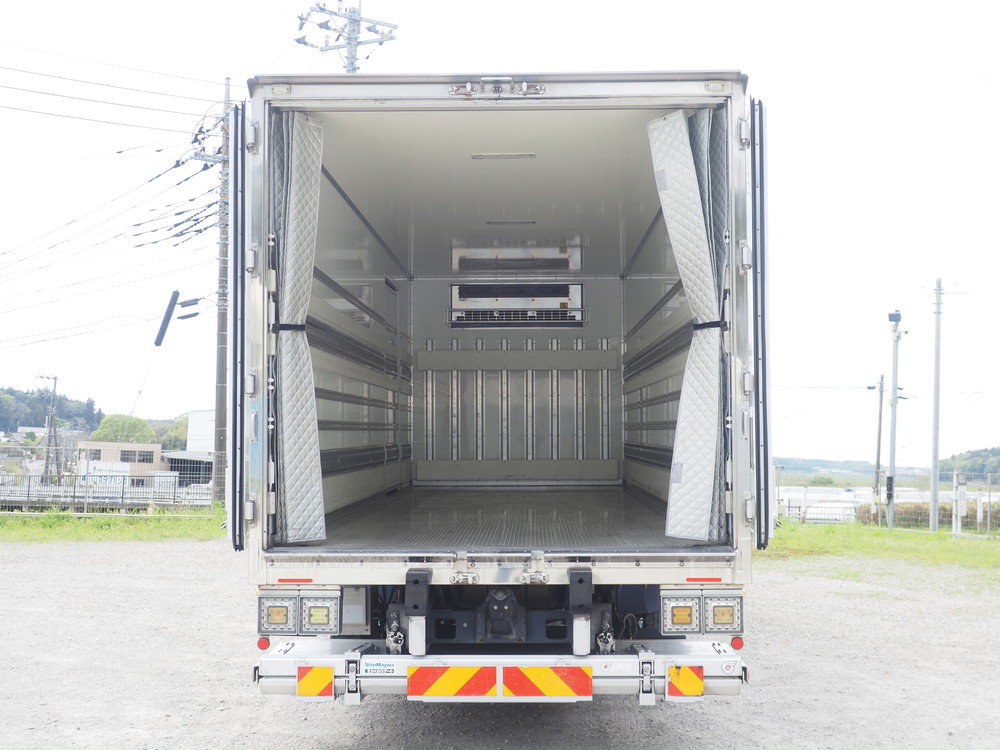 日野 レンジャープロ 冷凍バン 中型 TKG-FC7JKAG 年式 H27[写真12]