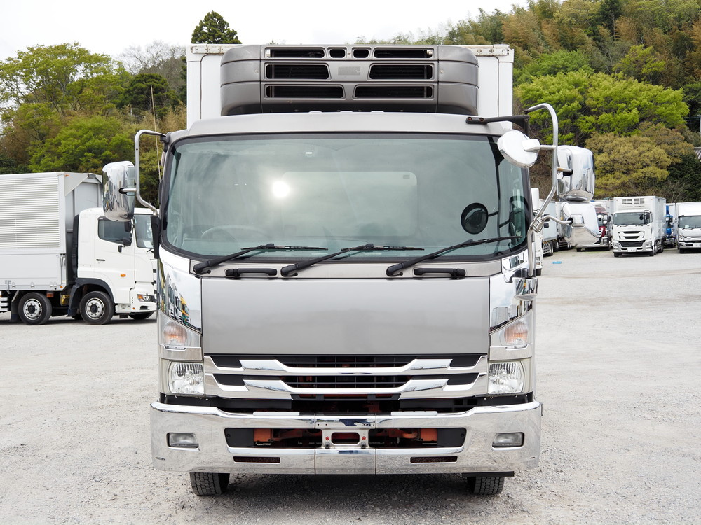 いすゞ フォワード 冷凍バン 中型 TKG-FRR90S2 年式 H28[写真02]