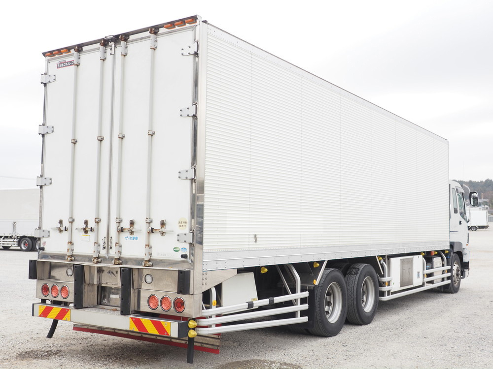いすゞ ギガ 冷凍バン 大型 QKG-CYL77A 年式 H24[写真04]