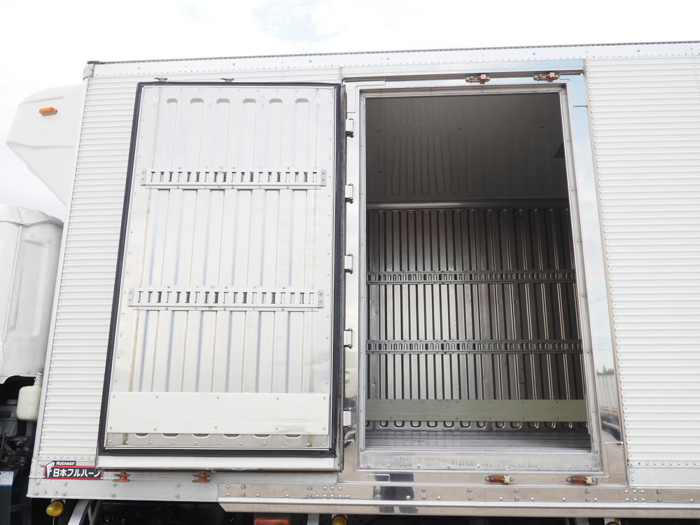 いすゞ ギガ 冷凍バン 大型 QKG-CYL77A 年式 H24[写真18]