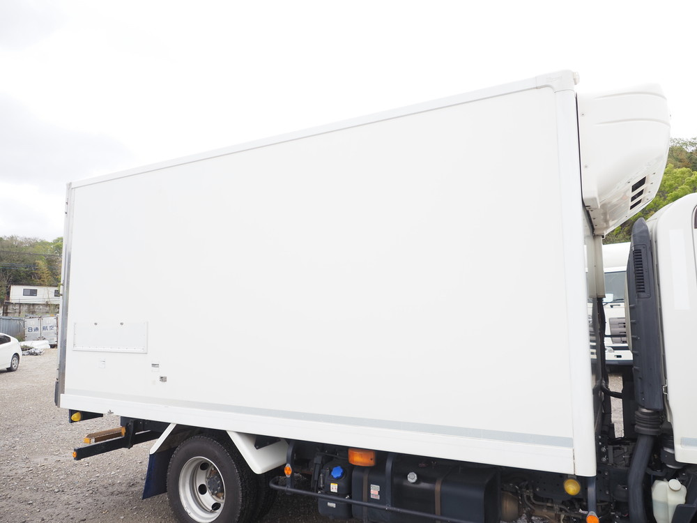 いすゞ エルフ 冷凍バン 小型 2RG-NPR88AN 年式 R3[写真09]