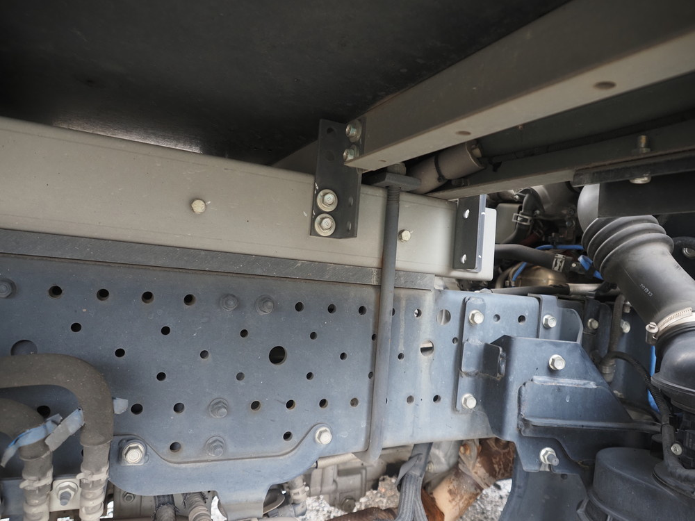 いすゞ エルフ 冷凍バン 小型 2RG-NPR88AN 年式 R3[写真27]