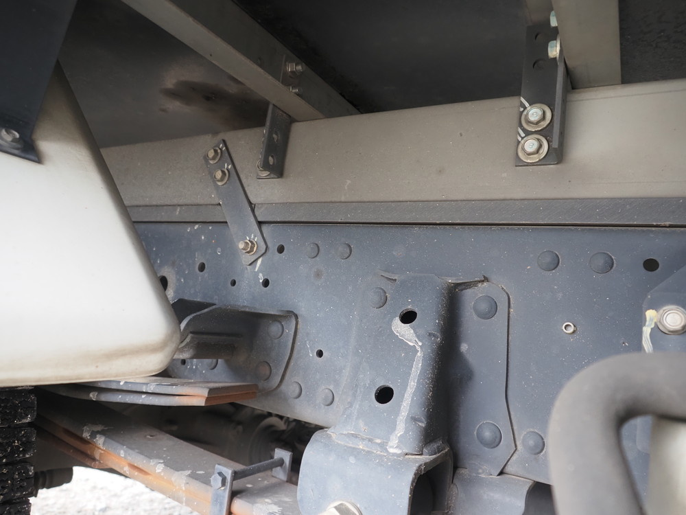 いすゞ エルフ 冷凍バン 小型 2RG-NPR88AN 年式 R3[写真28]