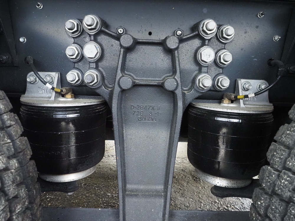 いすゞ ギガ 冷凍ウイング 大型 2PG-CYJ77D 年式 R7[写真45]