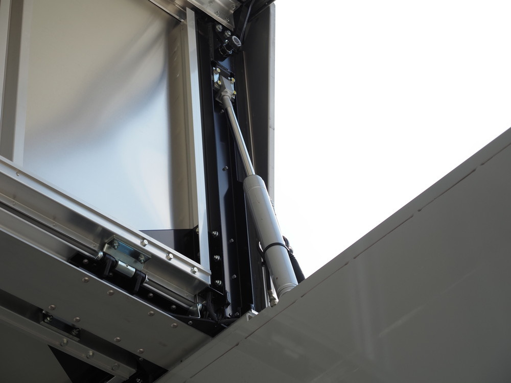 三菱ふそう スーパーグレート ウイング車 大型 2PG-FS84VZ 年式 R7[写真13]