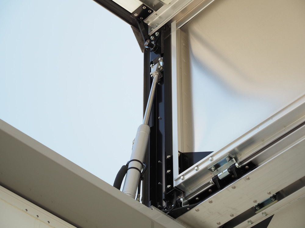 三菱ふそう スーパーグレート ウイング車 大型 2PG-FS84VZ 年式 R7[写真14]