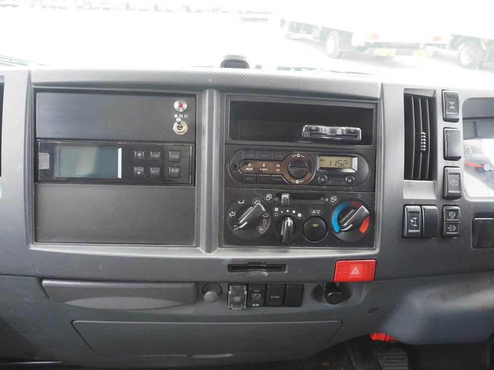 いすゞ エルフ 冷凍バン 小型 TPG-NLS85AN 年式 H30[写真25]