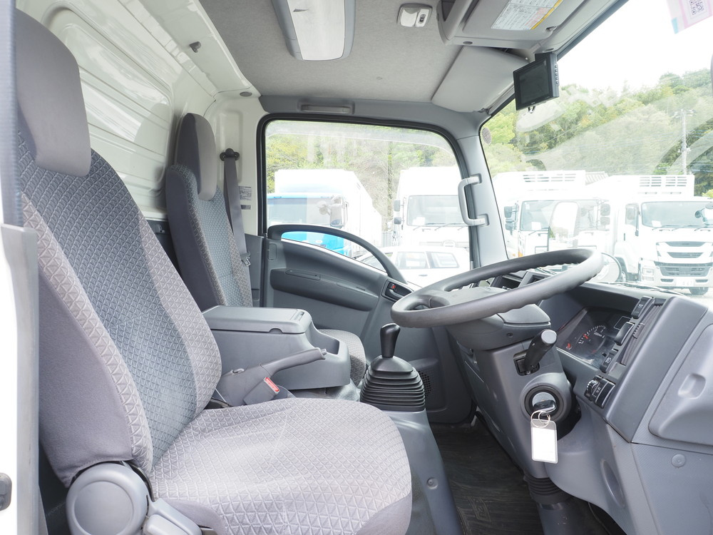いすゞ エルフ 冷凍バン 小型 TPG-NLS85AN 年式 H30[写真22]