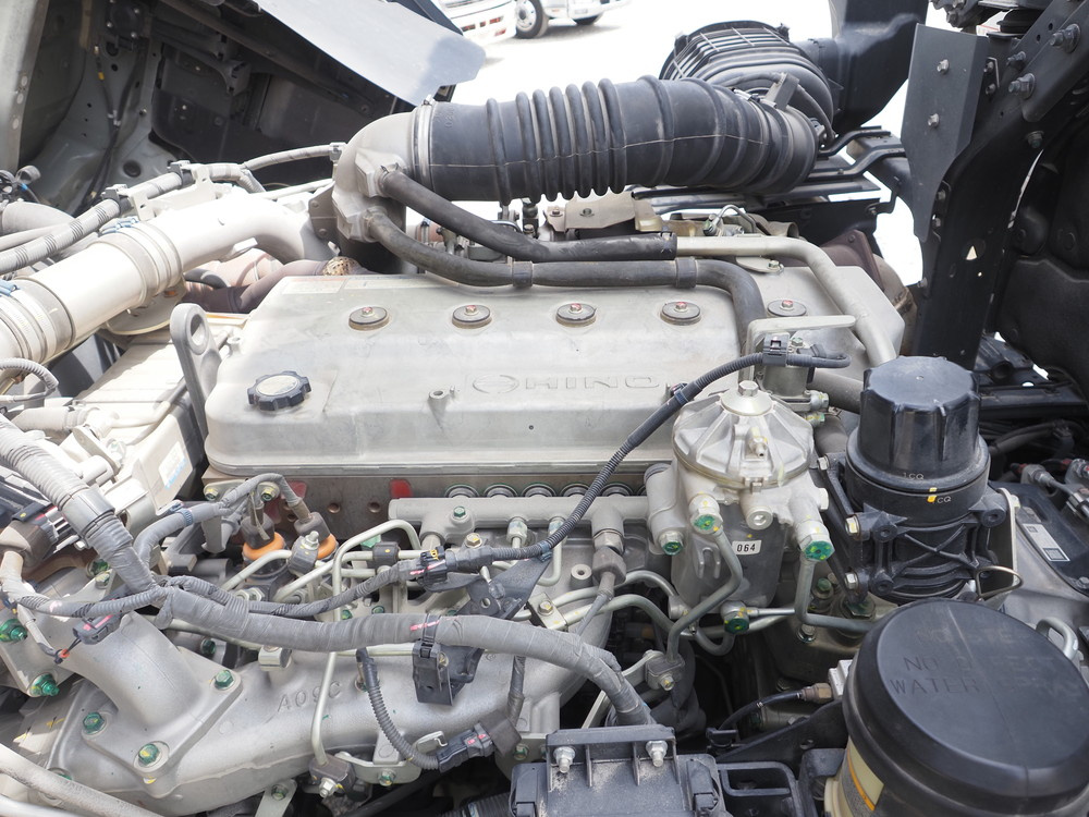 日野 プロフィア 冷凍バン 大型 2DG-FW1AHG 年式 R3[写真47]