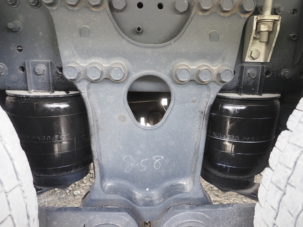 日野 プロフィア 冷凍バン 大型 2DG-FW1AHG 年式 R3[写真42]