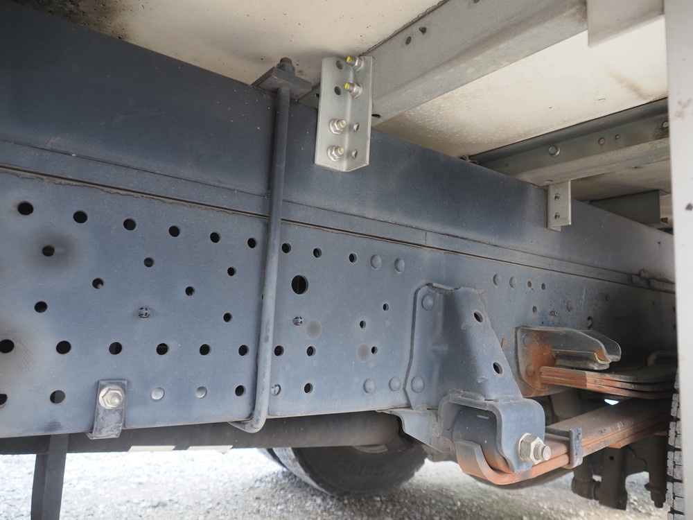 いすゞ エルフ バン車 小型 2RG-NPR88YN 年式 R2[写真27]