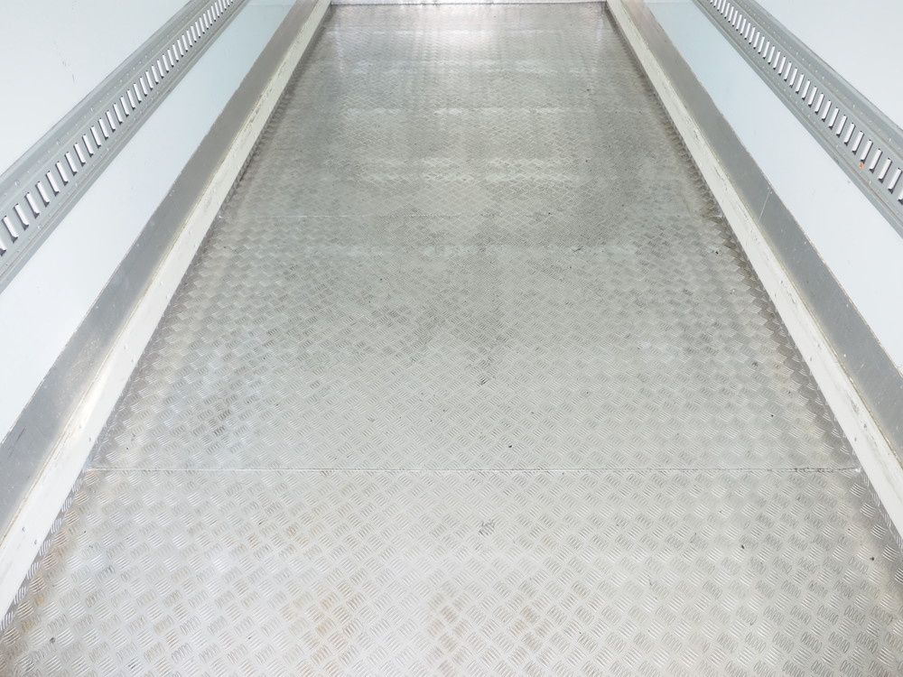 いすゞ エルフ バン車 小型 2RG-NPR88YN 年式 R2[写真13]