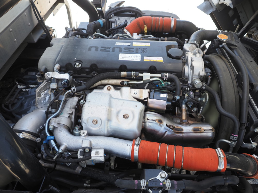 いすゞ エルフ バン車 小型 2RG-NPR88YN 年式 R2[写真31]