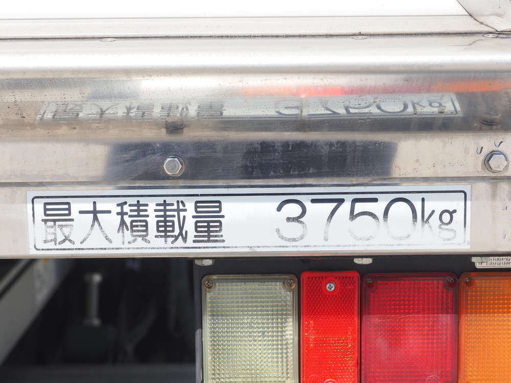 いすゞ エルフ バン車 小型 2RG-NPR88YN 年式 R2[写真17]