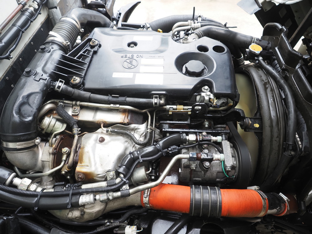 いすゞ エルフ 冷凍バン 小型 TRG-NMR85AN 年式 H30[写真31]