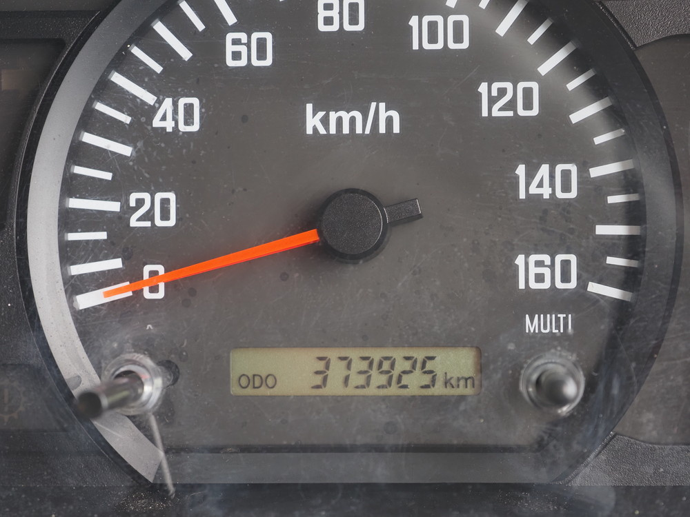 いすゞ フォワード ウイング車 中増t LPG-FTR90S2 年式 H27[写真31]
