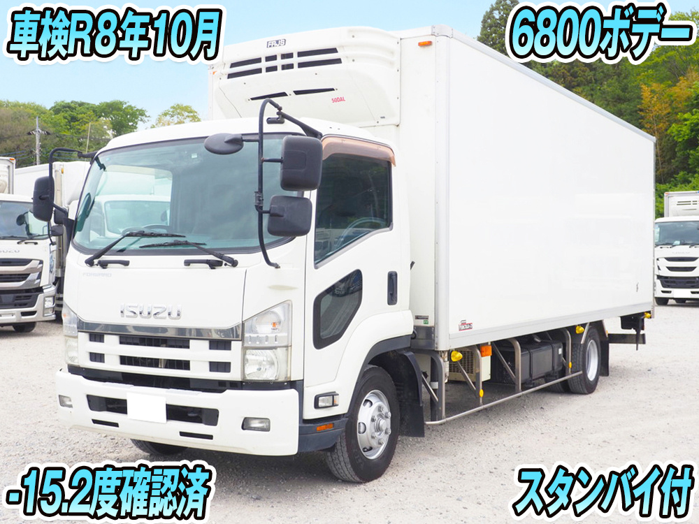 いすゞ フォワード 冷凍バン 中型 TKG-FRR90T2 年式 H26[写真01]