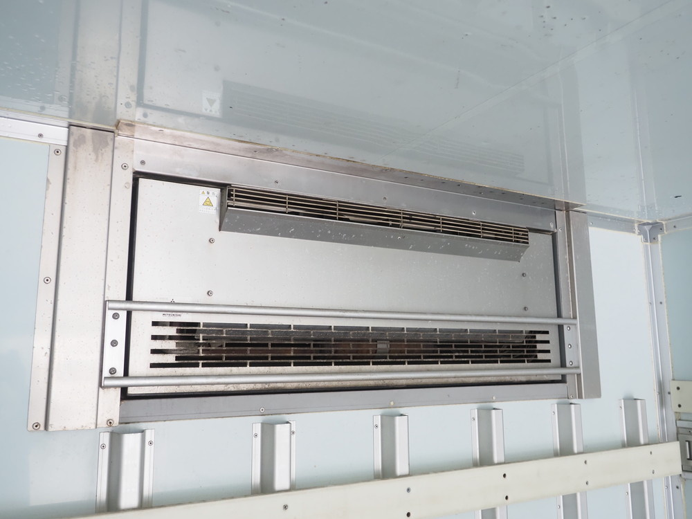 いすゞ フォワード 冷凍バン 中型 TKG-FRR90T2 年式 H26[写真14]