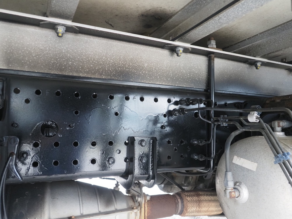 いすゞ フォワード 冷凍バン 中型 TKG-FRR90T2 年式 H26[写真30]