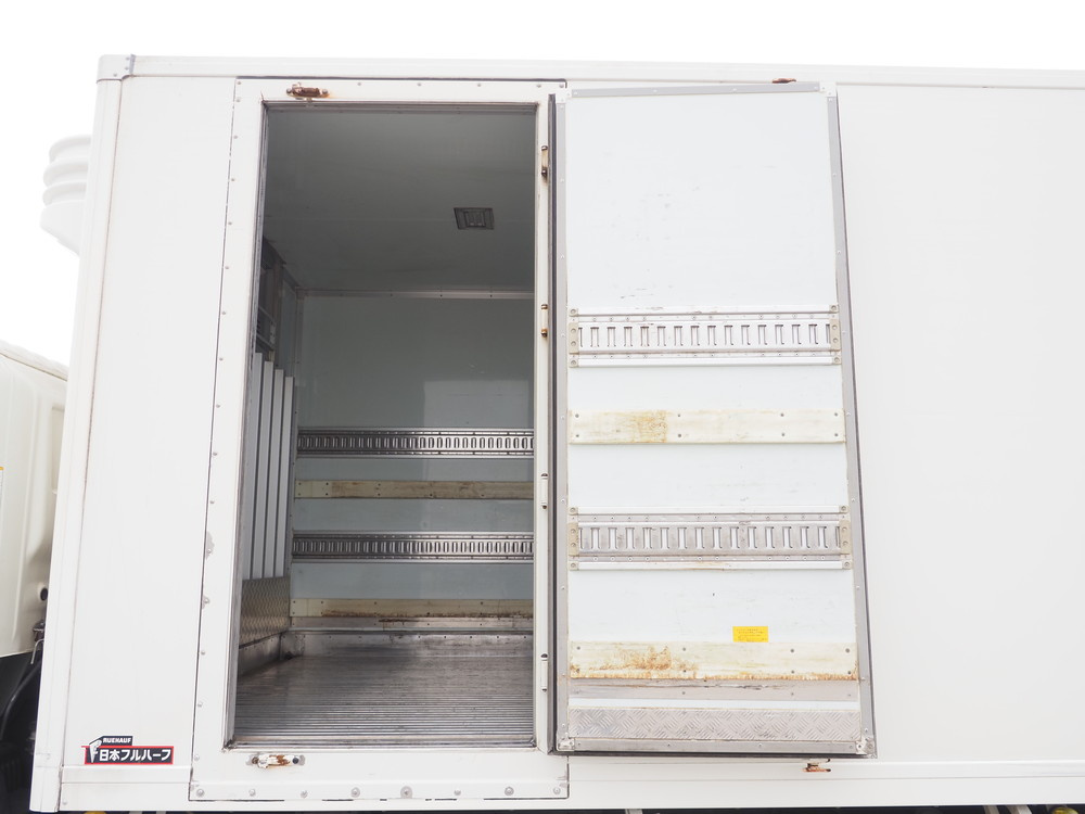 日野 レンジャープロ 冷凍バン 中型 TKG-FC7JKAA 年式 H28[写真16]