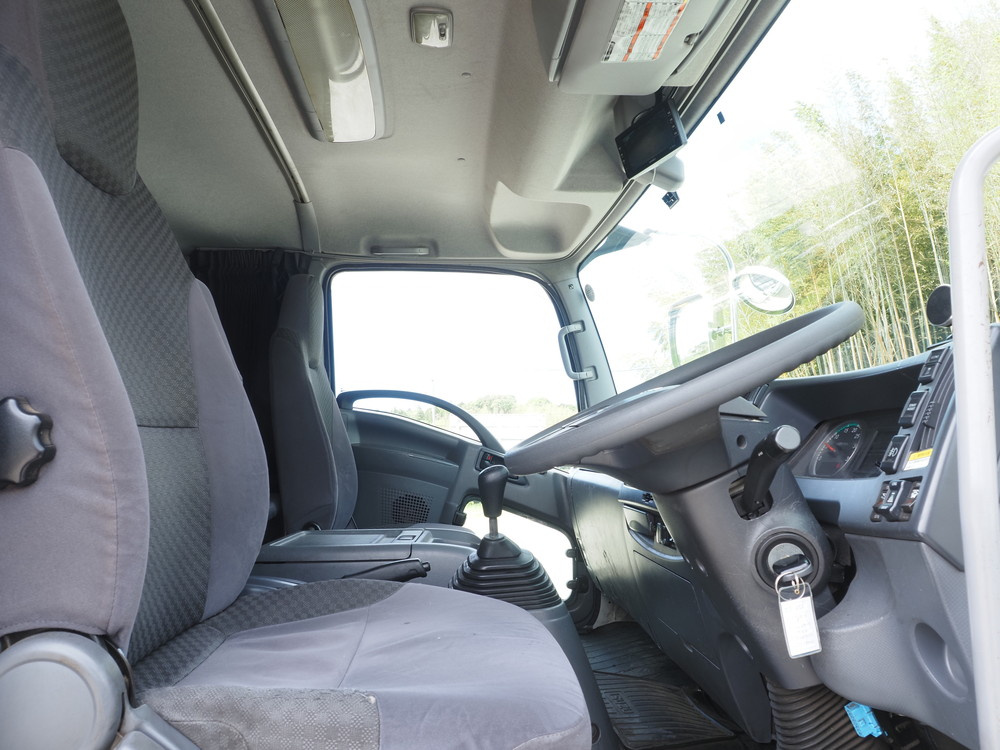 いすゞ フォワード ウイング車 中型 TKG-FRR90S2 年式 H29[写真27]