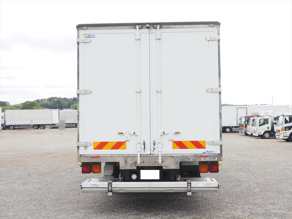 いすゞ フォワード 冷凍バン 中型 TKG-FRR90S2 年式 H26[写真05]