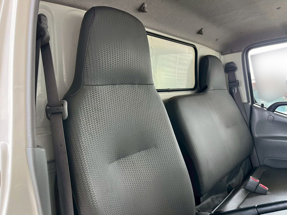 日野 デュトロ バン車 小型 TKG-XZC605M 年式 H27[写真26]