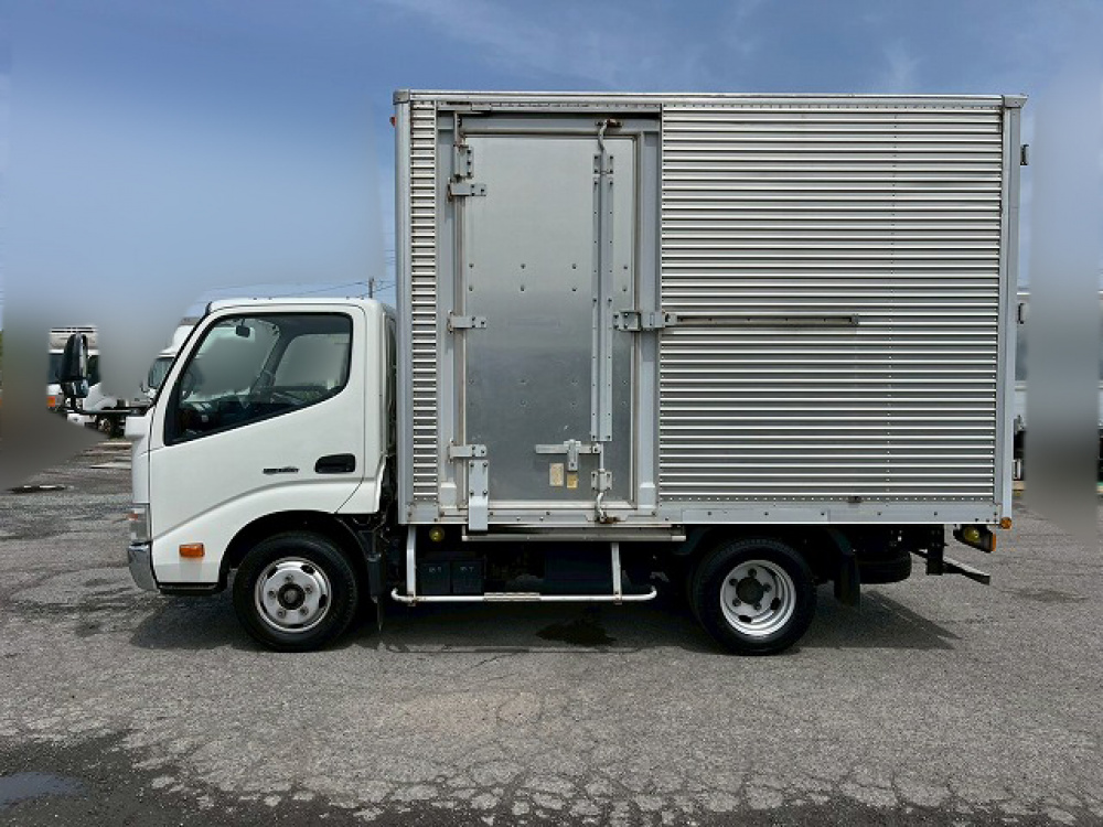 日野 デュトロ バン車 小型 TKG-XZC605M 年式 H27[写真08]
