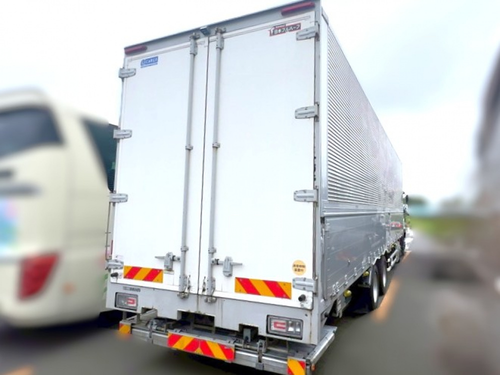 いすゞ ギガ ウイング車 大型 2PG-CYJ77C 年式 R2[写真02]