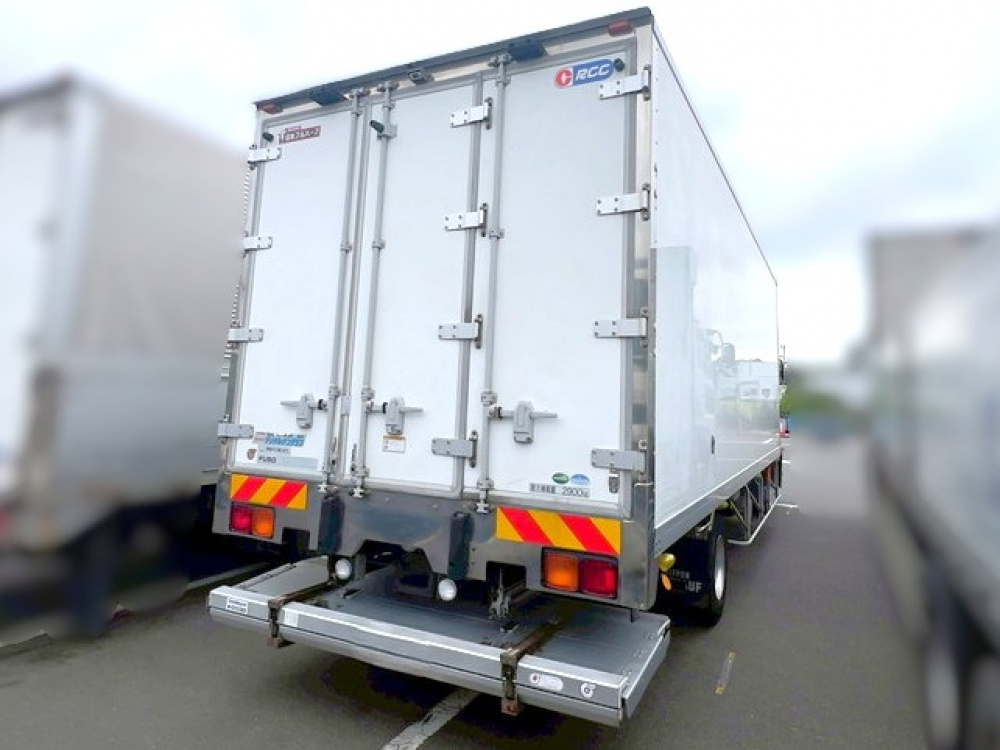 三菱ふそう  冷凍バン 中型 TKG-FK74F 年式 H29[写真02]