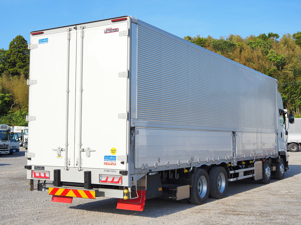 いすゞ ギガ ウイング車 大型 2PG-CYJ77D 年式 R7[写真04]