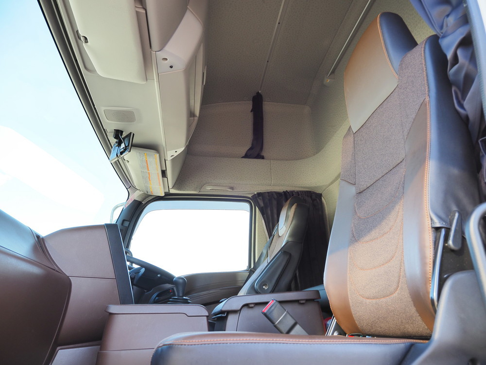 いすゞ ギガ ウイング車 大型 2PG-CYJ77D 年式 R7[写真27]