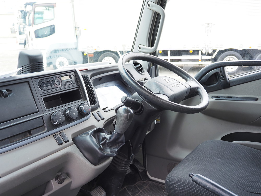 三菱  平ボディ 小型 TPG-FEB50 年式 H30[写真15]