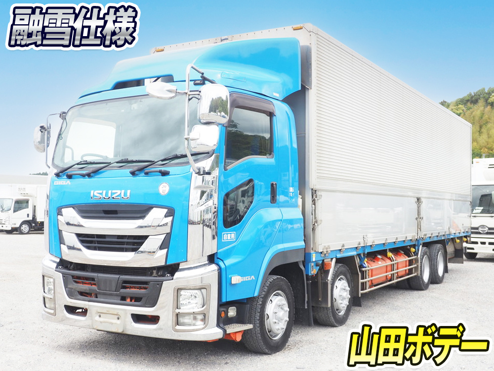 いすゞ ギガ ウイング車 大型 QPG-CYJ77B 年式 H28[写真01]