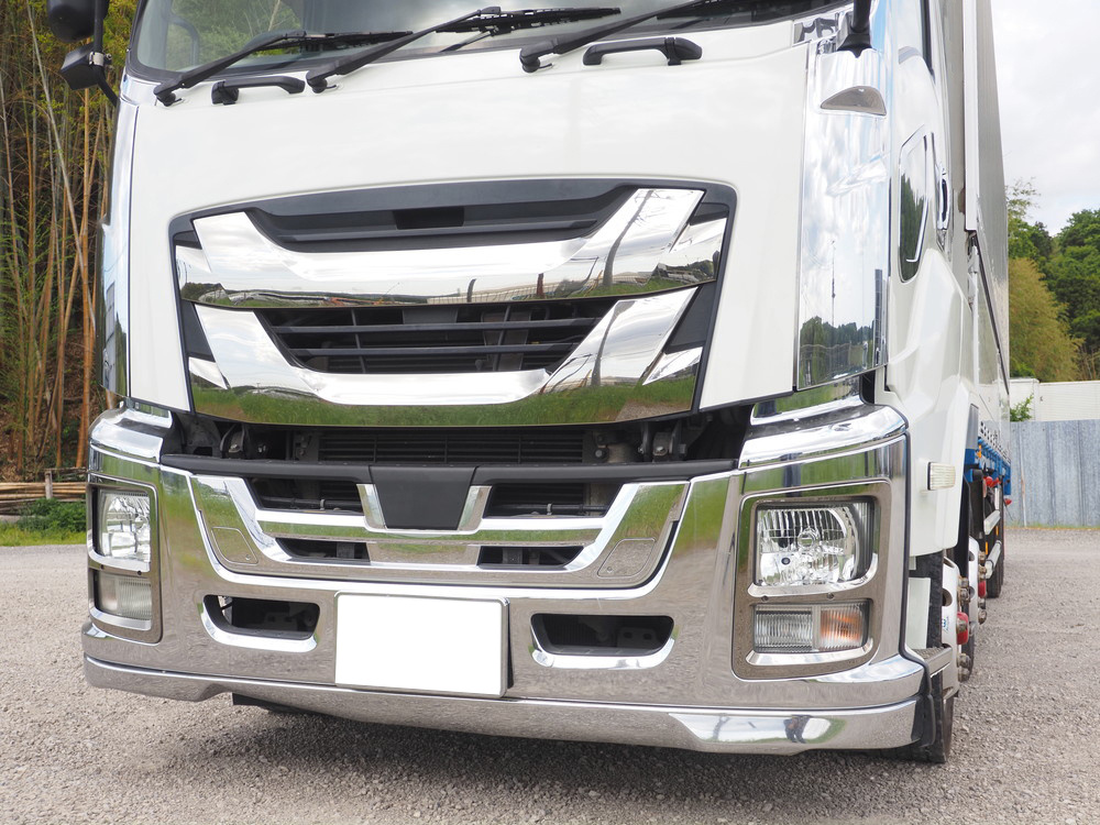 いすゞ ギガ ウイング車 大型 QKG-CYJ77B 年式 H28[写真04]