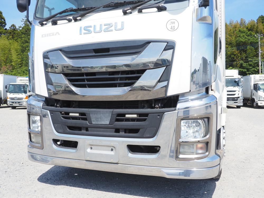 いすゞ ギガ 冷凍バン 大型 QKG-CYL77B 年式 H29[写真07]