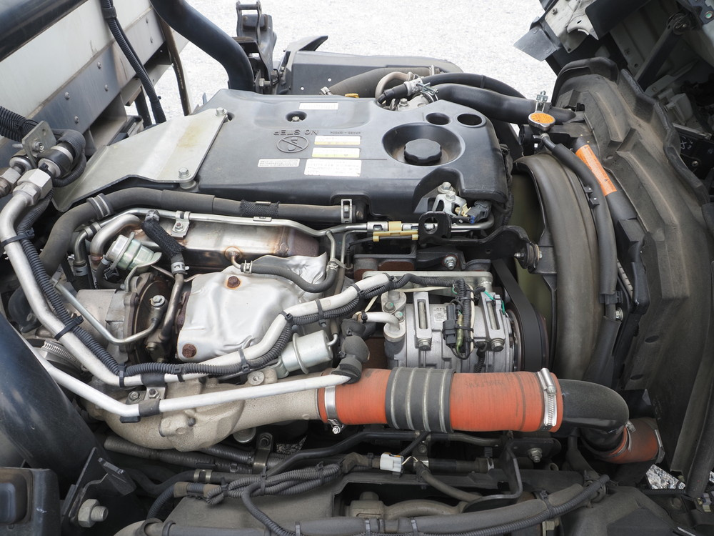 いすゞ エルフ 冷凍バン 小型 TRG-NPR85AN 年式 H30[写真35]