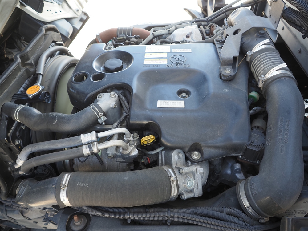 いすゞ エルフ 冷凍バン 小型 TPG-NKR85N 年式 H27[写真23]