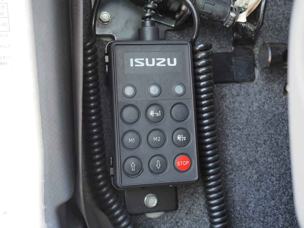 いすゞ フォワード バン車 中型 TKG-FRR90T2 年式 H25[写真23]