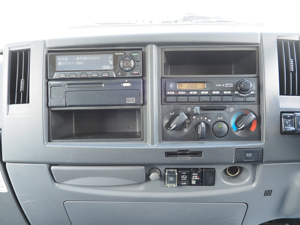 いすゞ フォワード バン車 中型 TKG-FRR90T2 年式 H25[写真20]