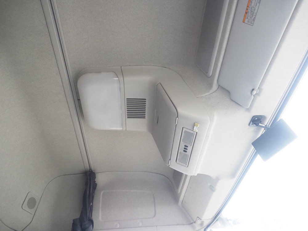 三菱ふそう スーパーグレート ウイング車 大型 QPG-FS64VZ 年式 H29[写真38]