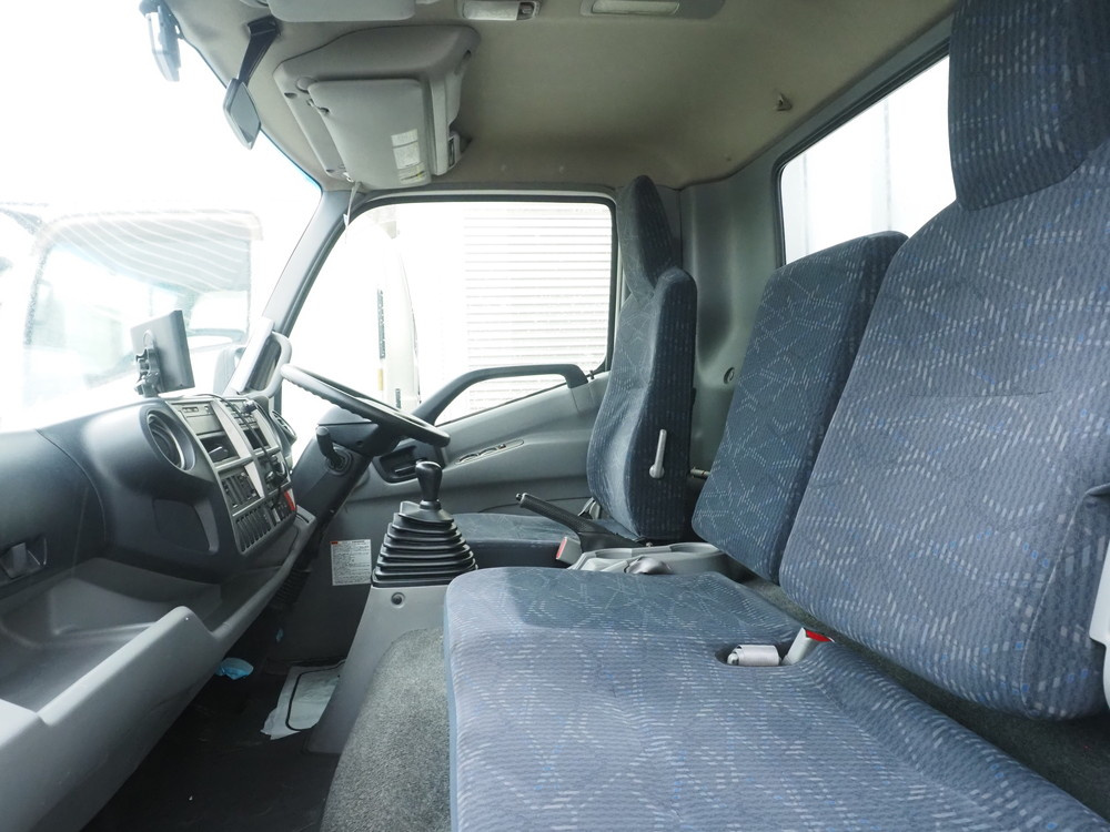 日野 デュトロ ウイング車 小型 TKG-XZU720M 年式 H25[写真31]