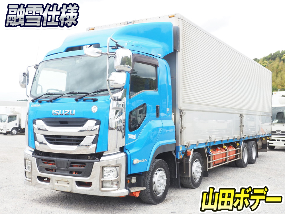 いすゞ ギガ ウイング車 大型 QPG-CYJ77B 年式 H28[写真01]