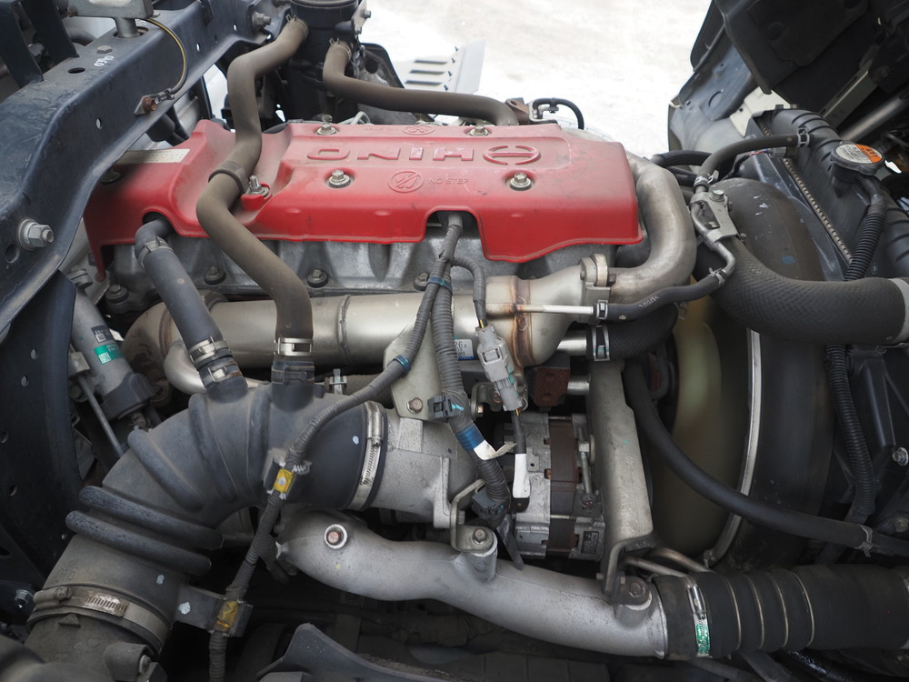 日野 レンジャープロ 冷凍バン 中型 TKG-FC9JKAA 年式 H27[写真28]