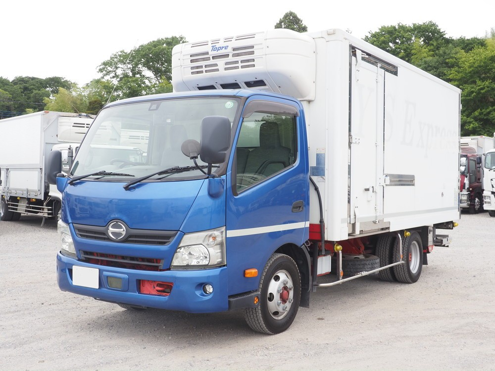 日野 デュトロ 冷凍バン 小型 TKG-XZU712M 年式 H30[写真02]