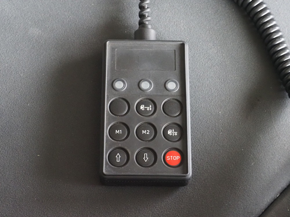 三菱ふそう スーパーグレート トラクタ 大型 QPG-FP64VDR 年式 H27[写真23]