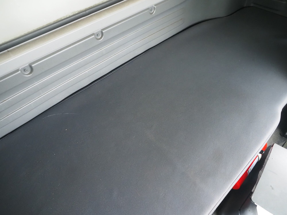 いすゞ フォワード ウイング車 中型 TKG-FRR90T2 年式 H26[写真26]